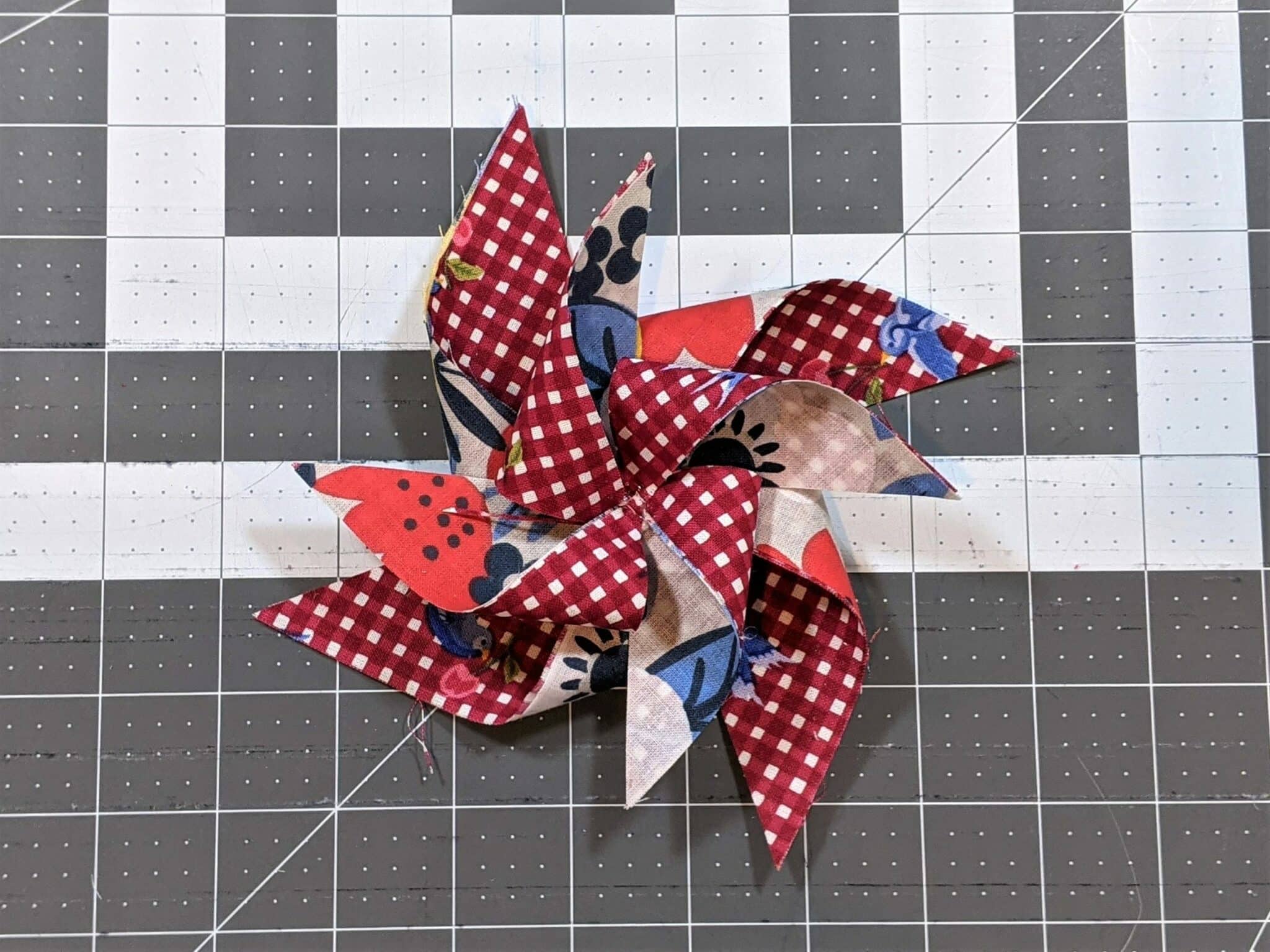 Decorative Fabric Pinwheel DIY 5 out of 4 Patterns