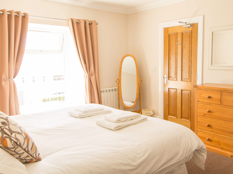 5 Strathallan Isle of Man **** Self Catering Apartments IOM