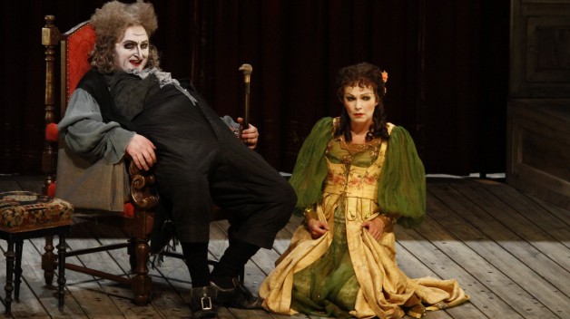 Freizeit Figaro Der Barbier Von Sevilla Im Theater 5vier 54 Trier Mosel Eifel Hunsruck 