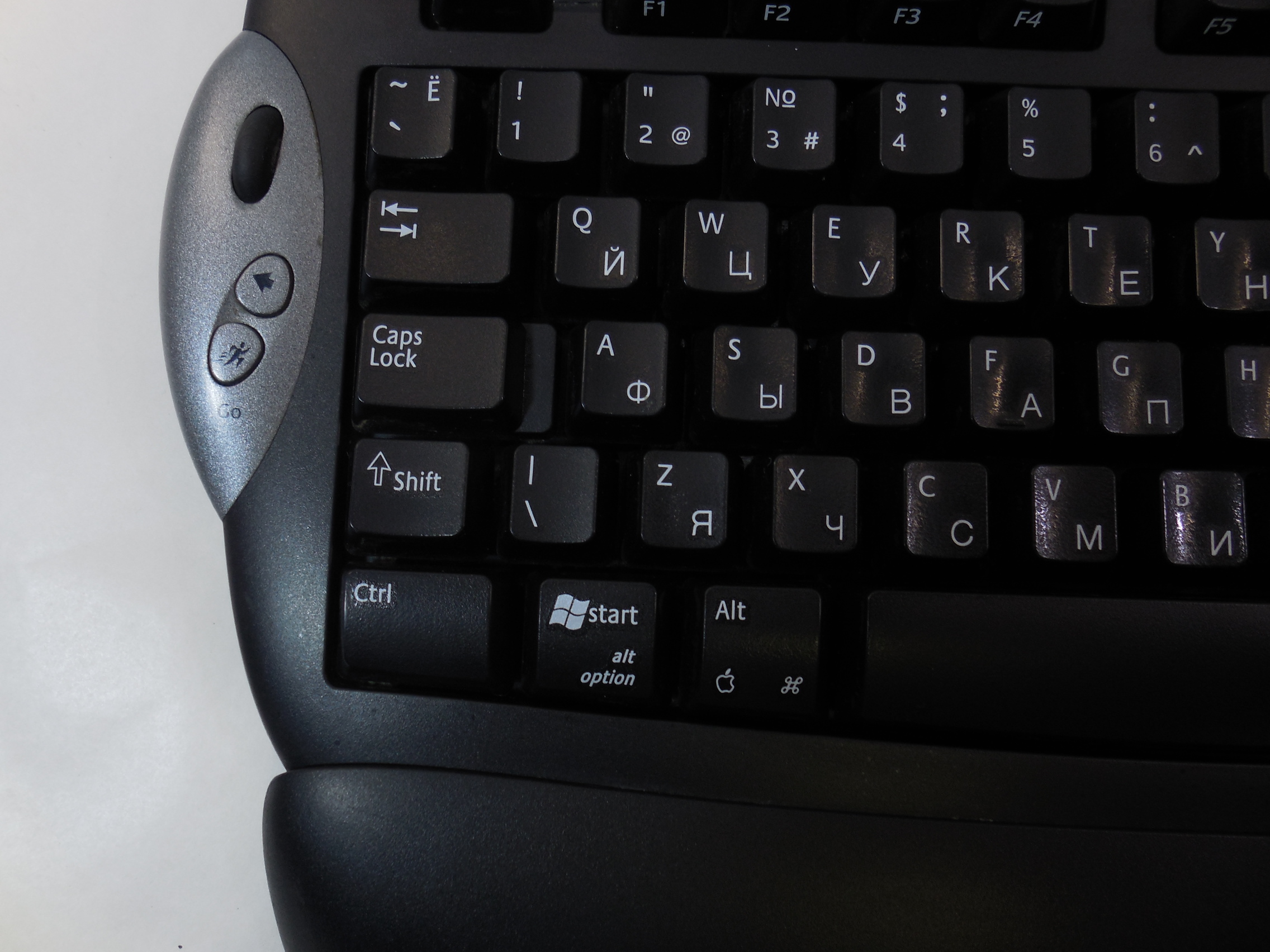 Клавиатура Logitech Elite Keyboard YBF38