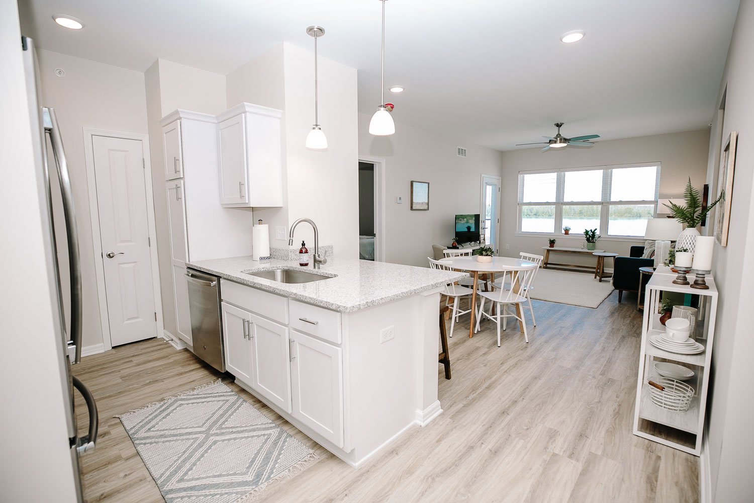 Model units 600 River Road Apartments