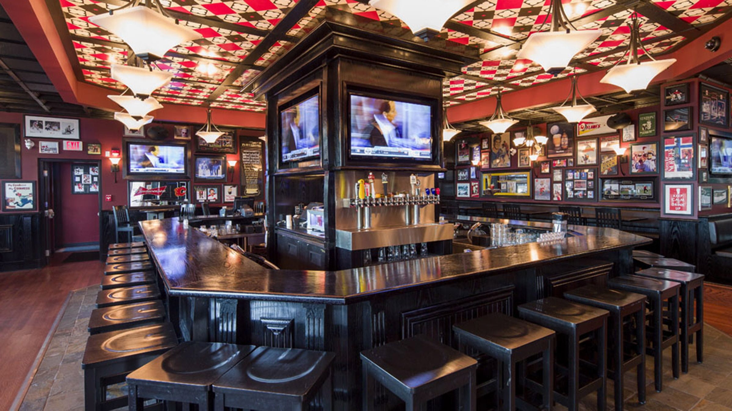 Best Pubs To Watch Super Bowl 50 In Vancouver 604 Now