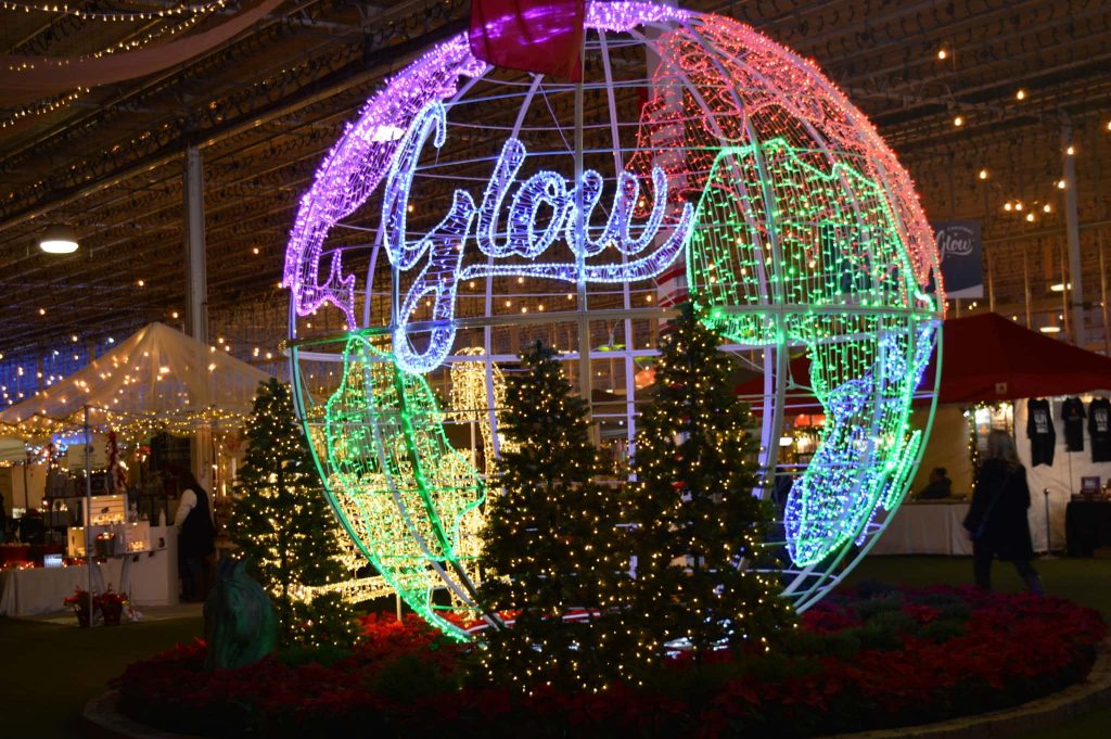 First Look Inside The 2018 Glow Christmas Light Garden & Market