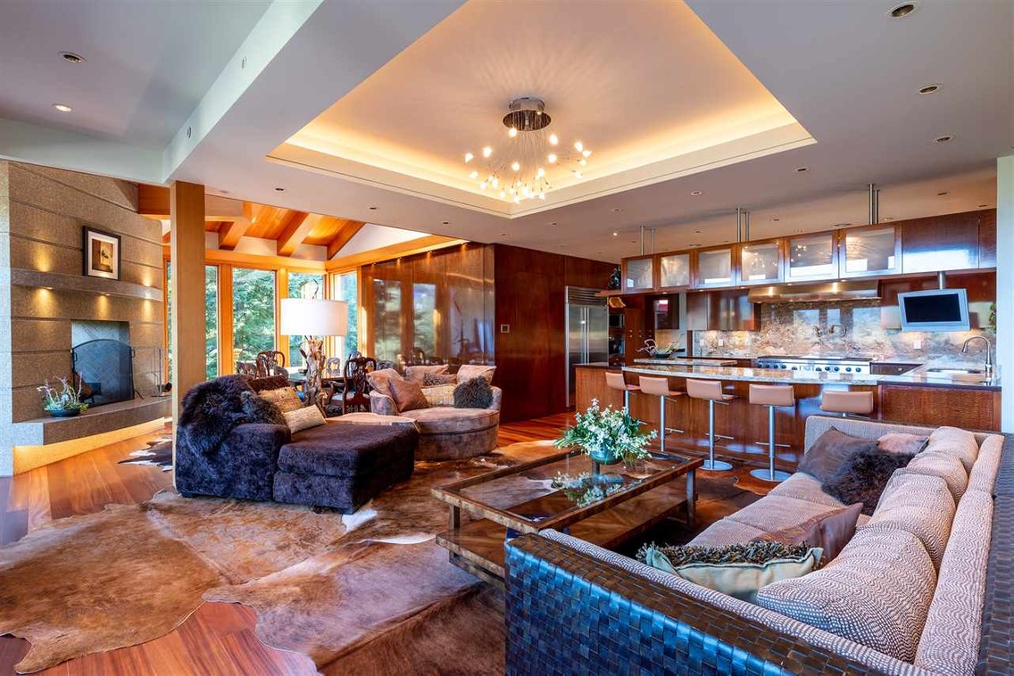 Inside A 7.5M Mountainside Chalet In Whistler, British Columbia