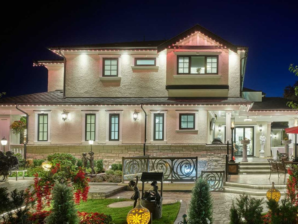 Take A Look Inside This 16M Shaughnessy Home in Vancouver