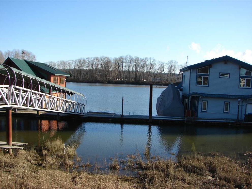 Float Homes In Metro Vancouver You Can Own For Under 400K