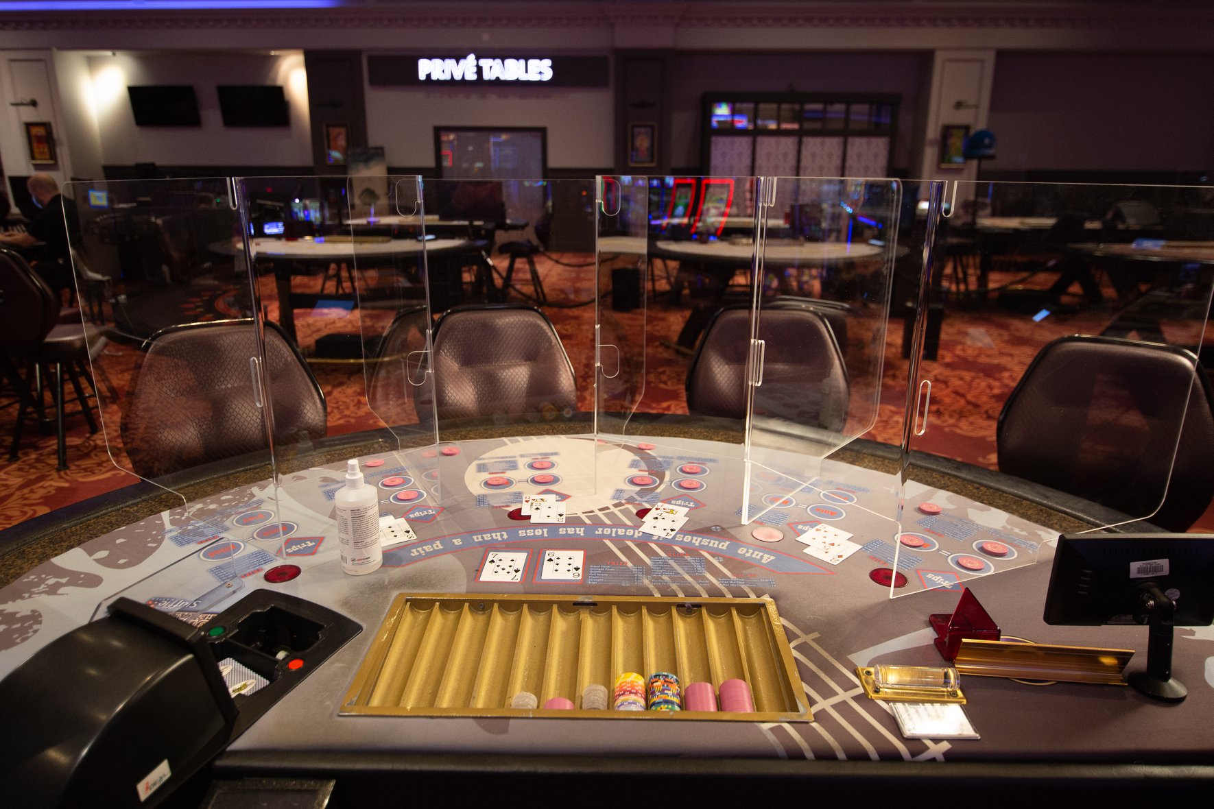 Here's What To Expect When Casinos Open In BC This Summer