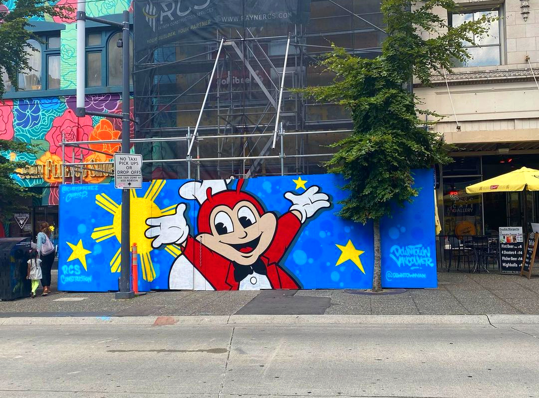 Vancouver's Jollibee Location Teases Us With This Storefront Change