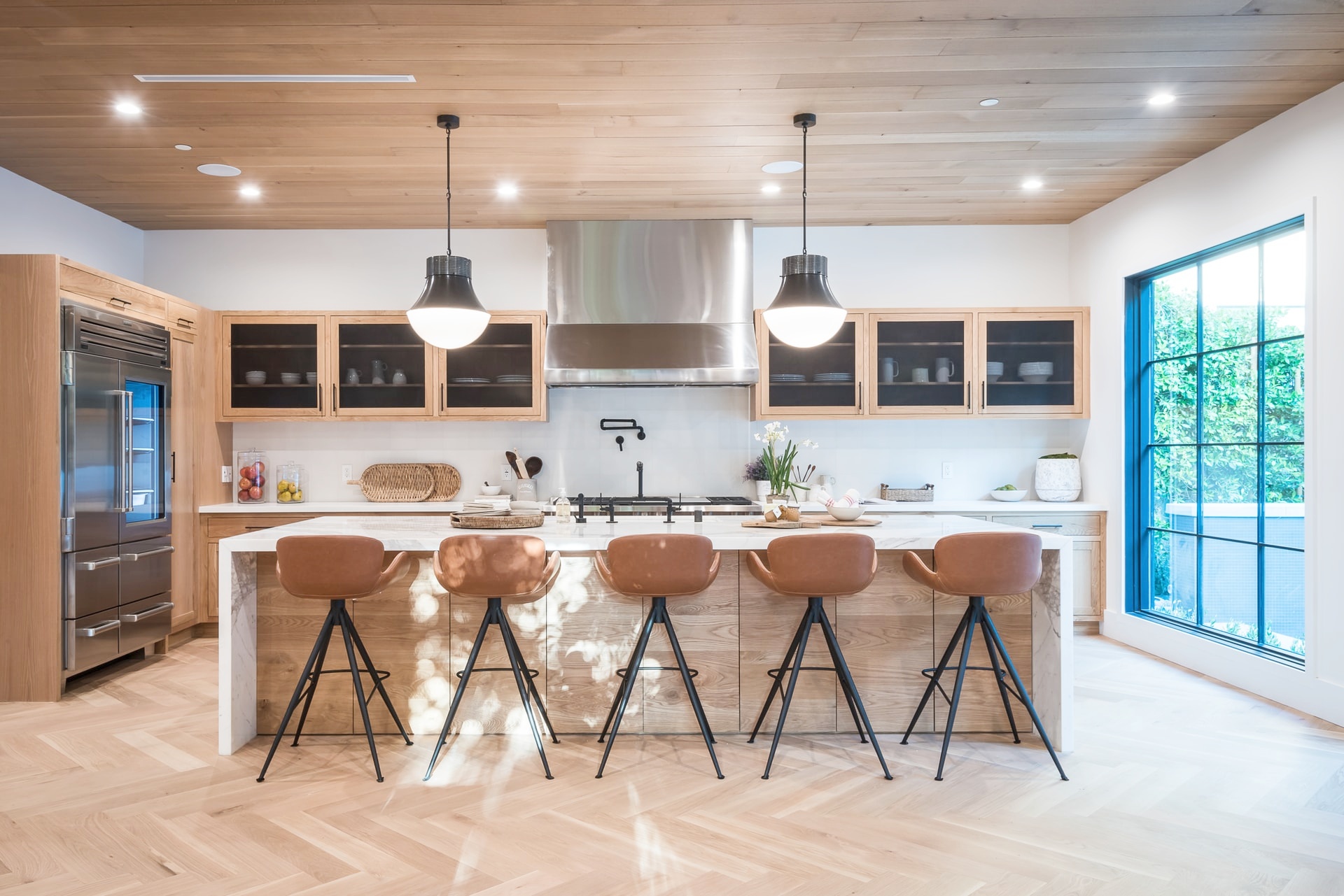 Vancouver's Handy Appliances Sells & Syncs All Your Smart Appliances