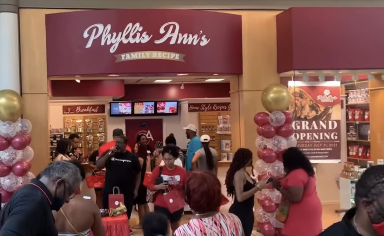 Unique eastside storefront selling Southerninspired spice blends