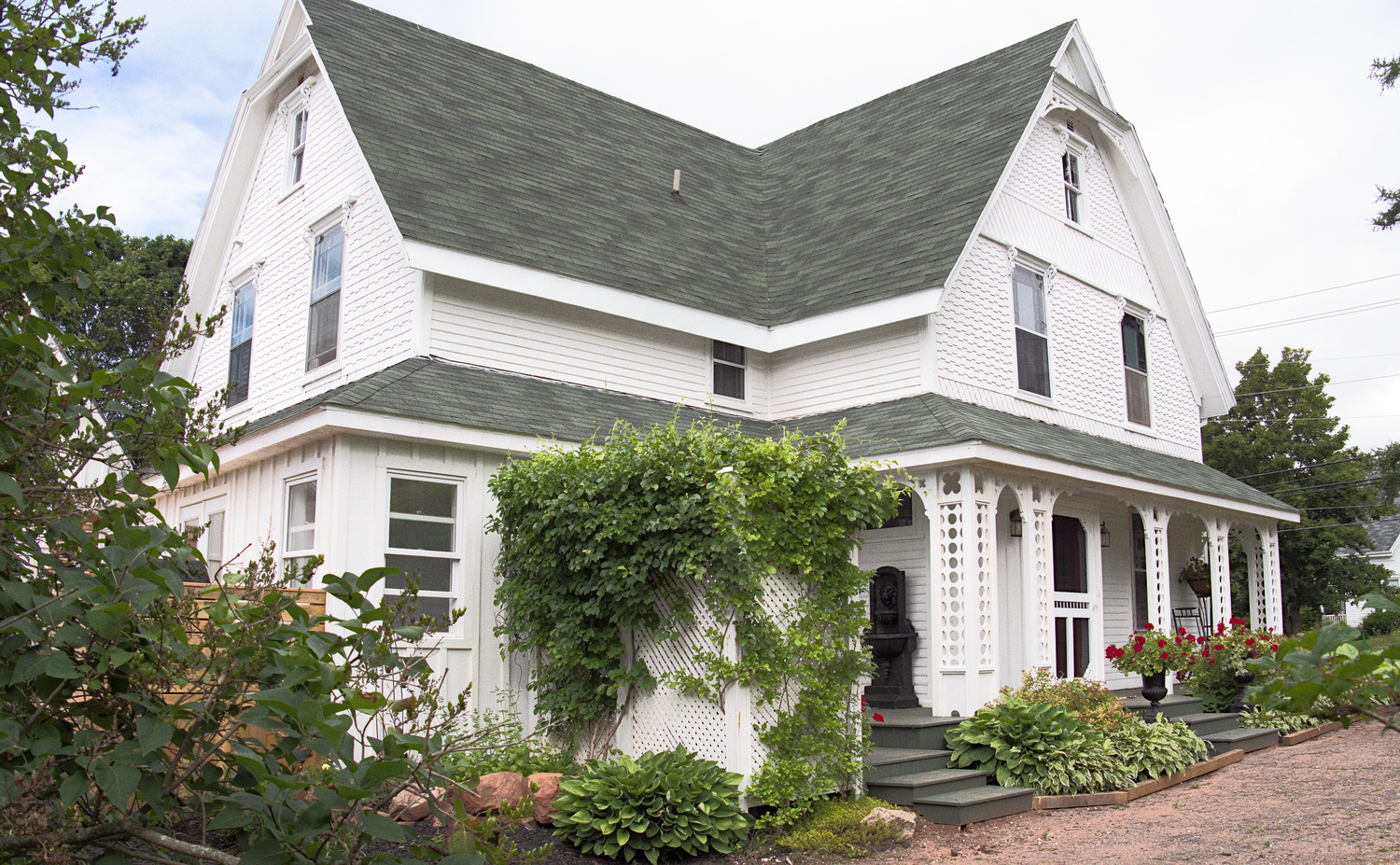 The House 64 Rte 13, Crapaud PE