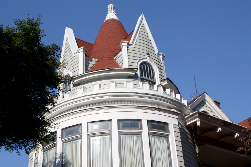 HOUSES ON RUGBY ROAD BETWEEN CHURCH AVENUE & ALBEMARLE ROAD Historic