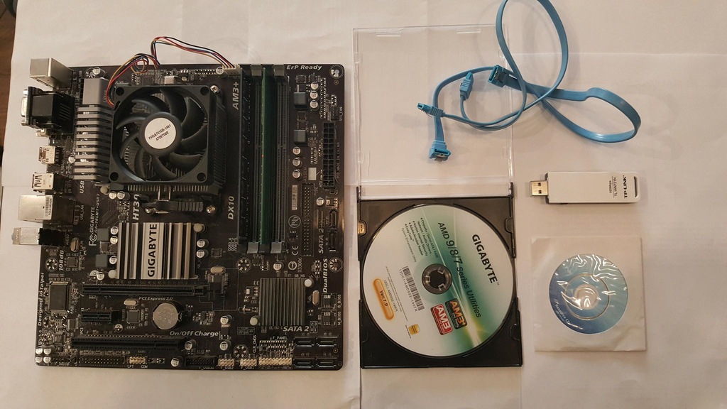 AMD FX 8320 e + 12 gb ram + płyta główna Gigabyte