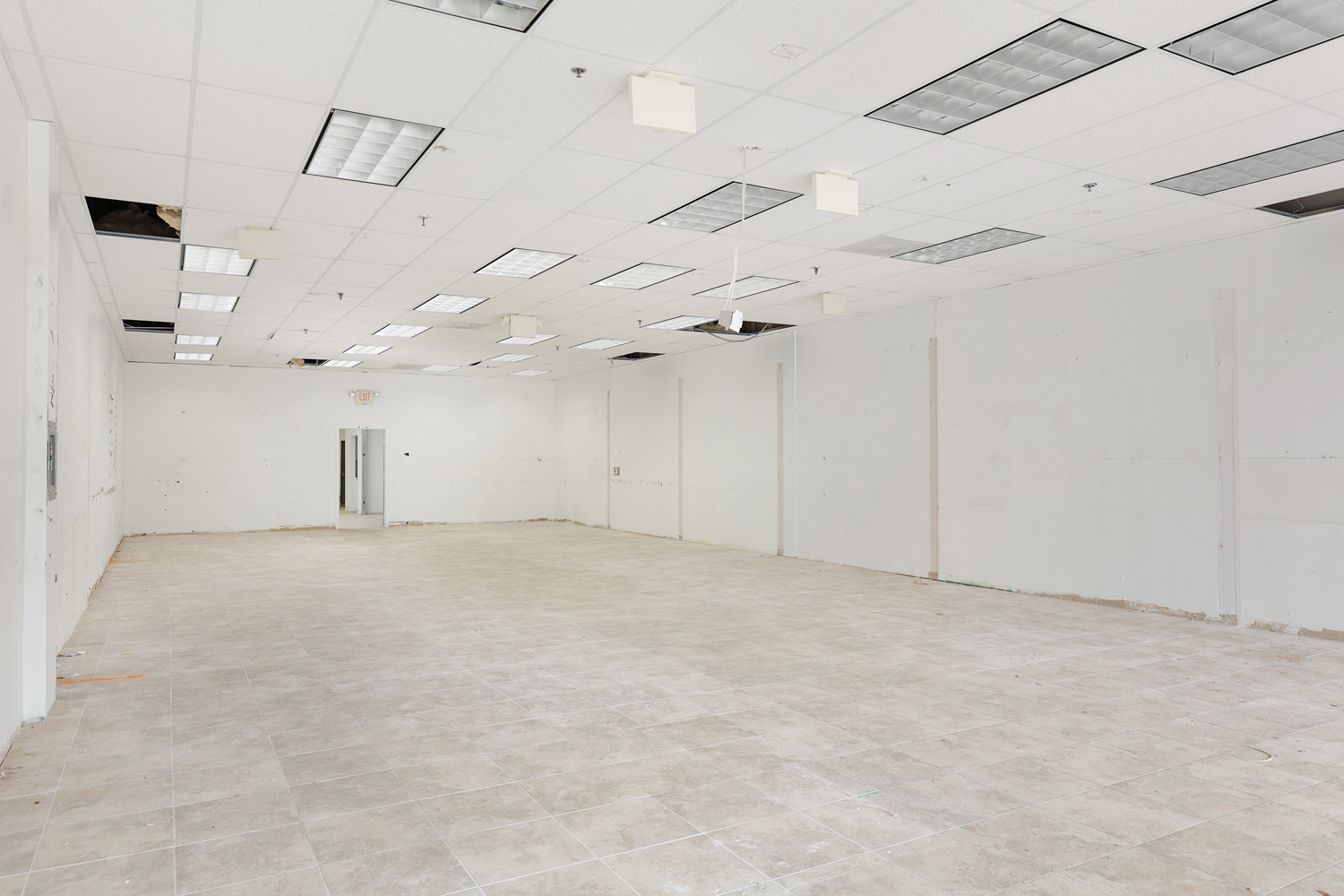 712 Bay Ave, Manahawkin NJ Manahawkin Plaza Retail Space Available