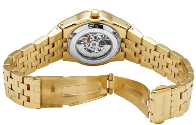 Women’s Swarovski Crystal Accented Mother Of Pearl Dial Watch 7 Gadgets