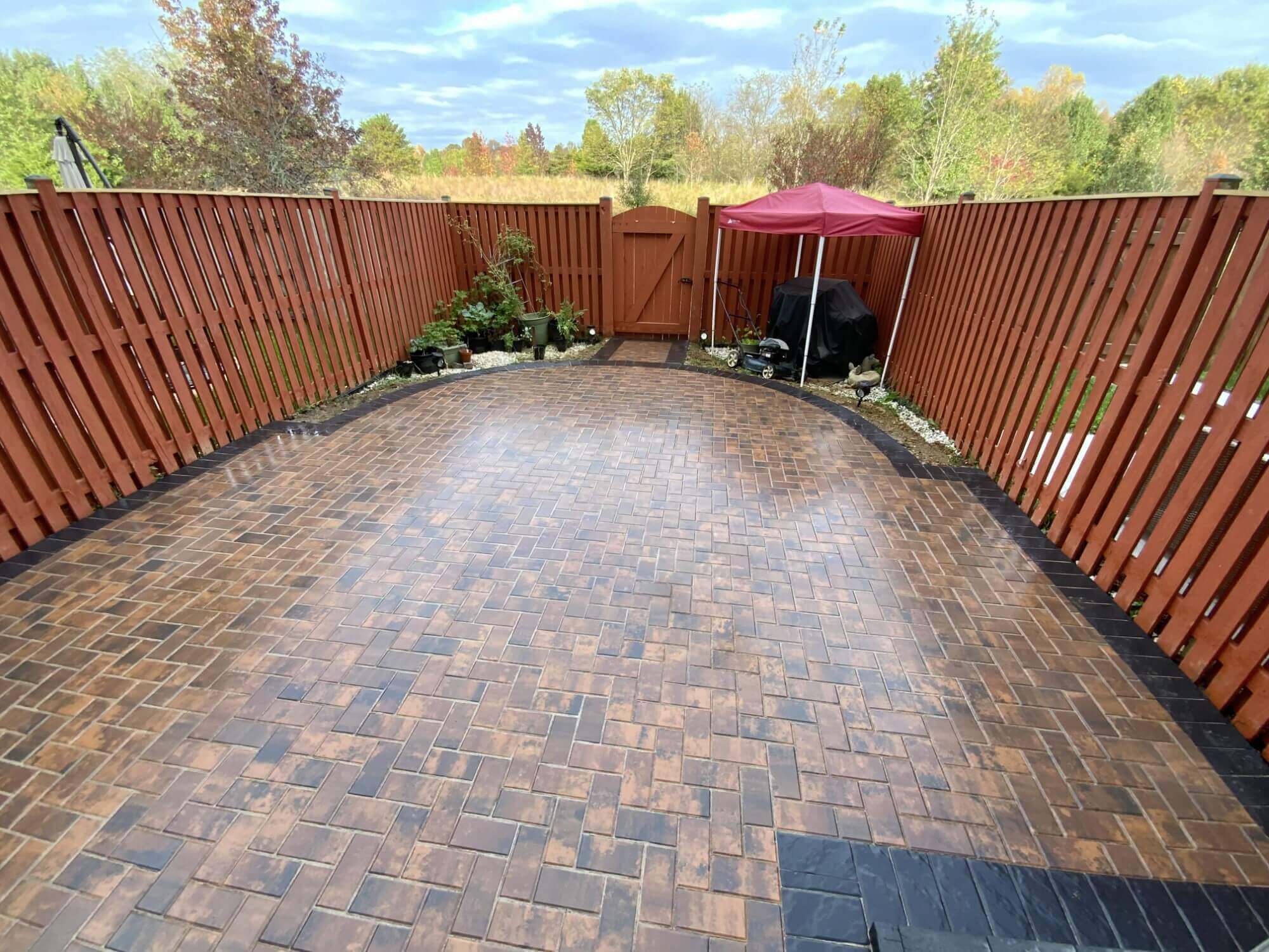 Easy Maintenance Townhouse Backyard Patio in Waldorf, MD