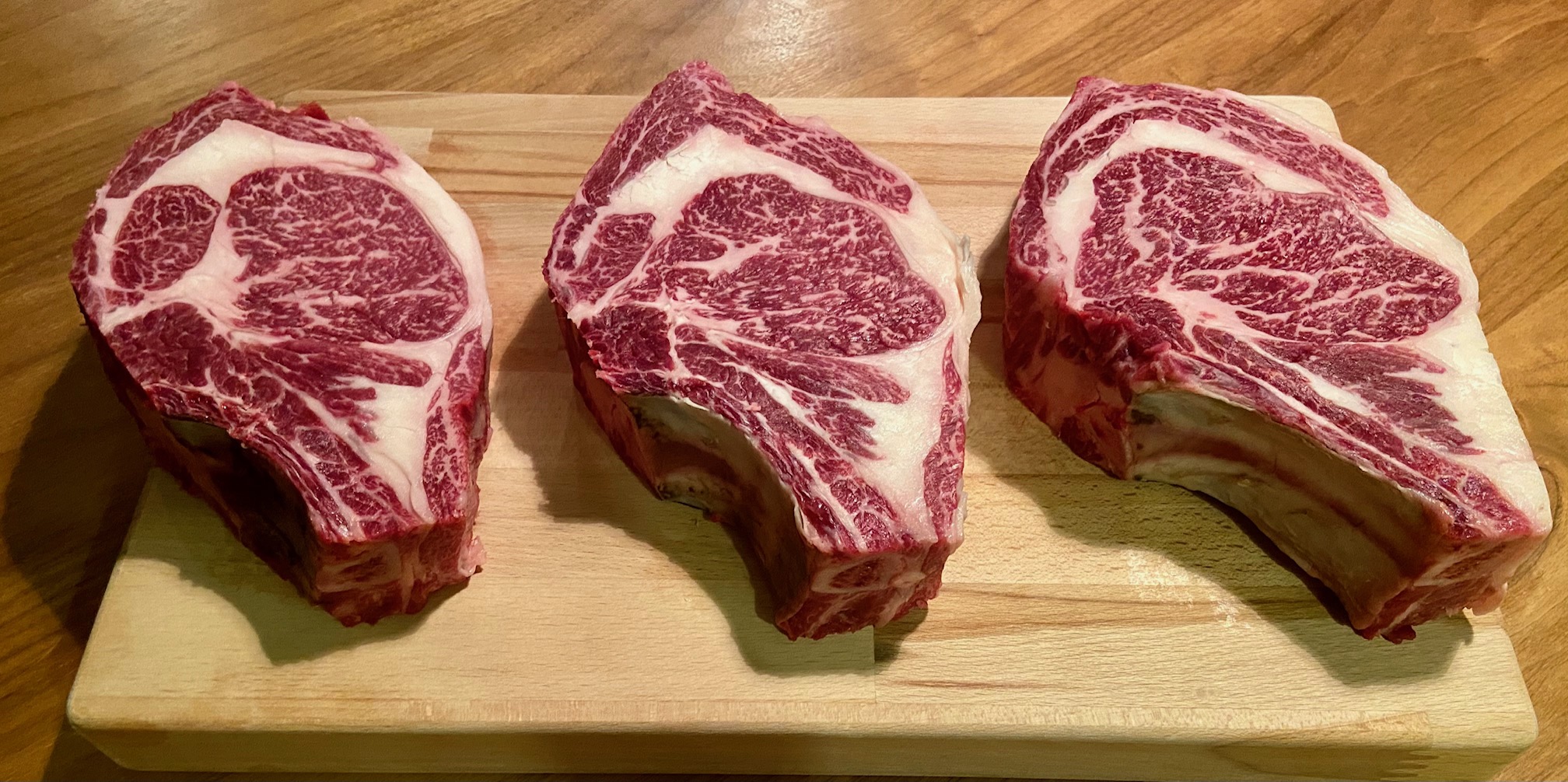 7X 3bone Standing Ribeye Roast, 6 pounds 7X Beef