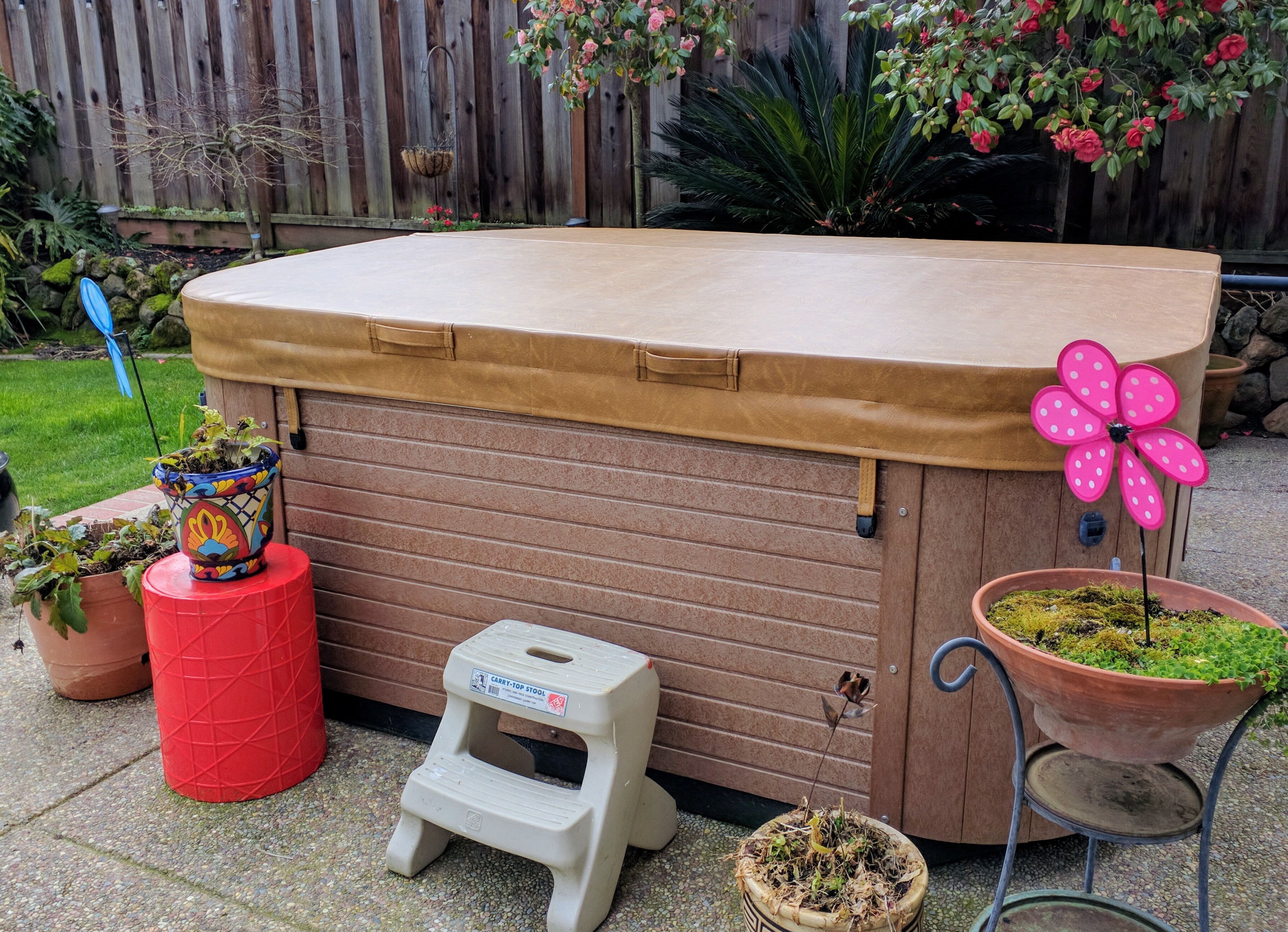 Hot Tub Covers with Vapor Guard Protection. High quality replacement