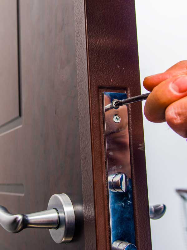 813 Keys Residential Locksmith Services Tampa Locksmith