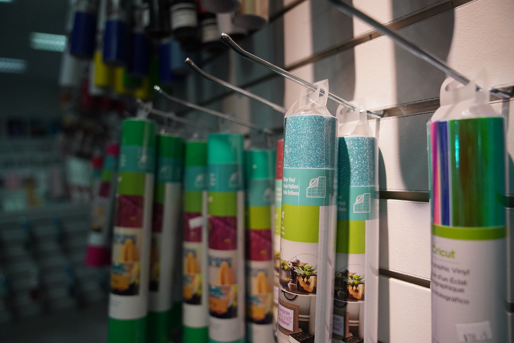 ARTS & CRAFTS CENTER 86 FSS