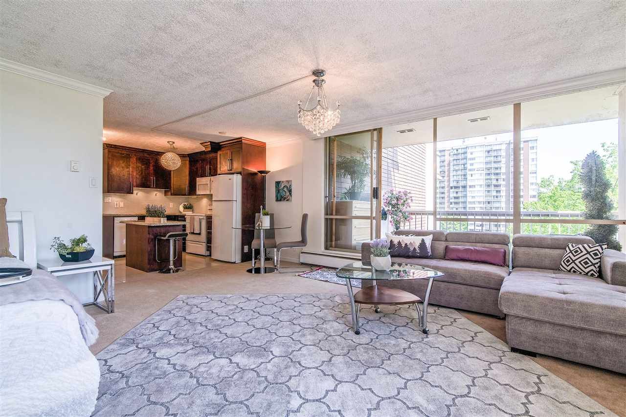 Woodcroft Lillooet Building North Vancouver Real Estate Brokerage