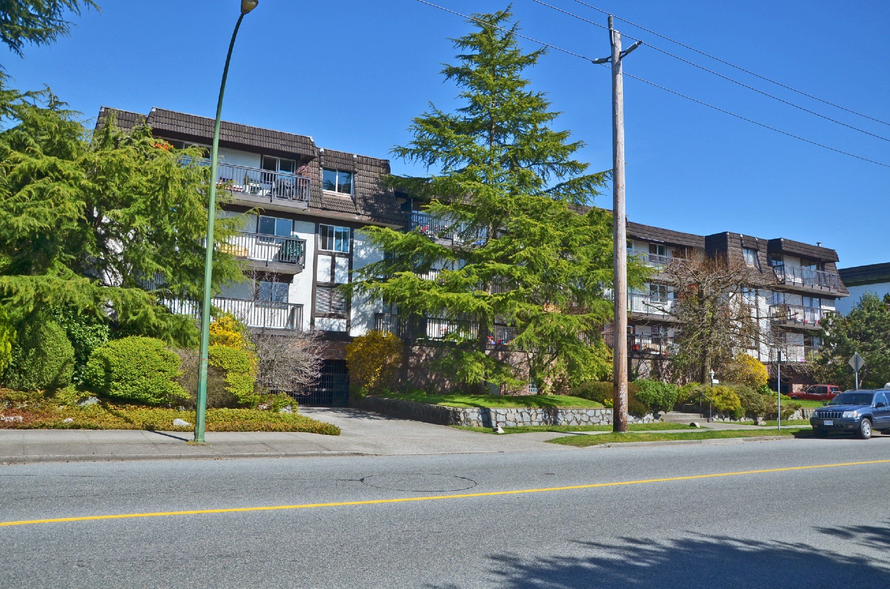 Lower Lonsdale, North Vancouver North Vancouver Real Estate Brokerage