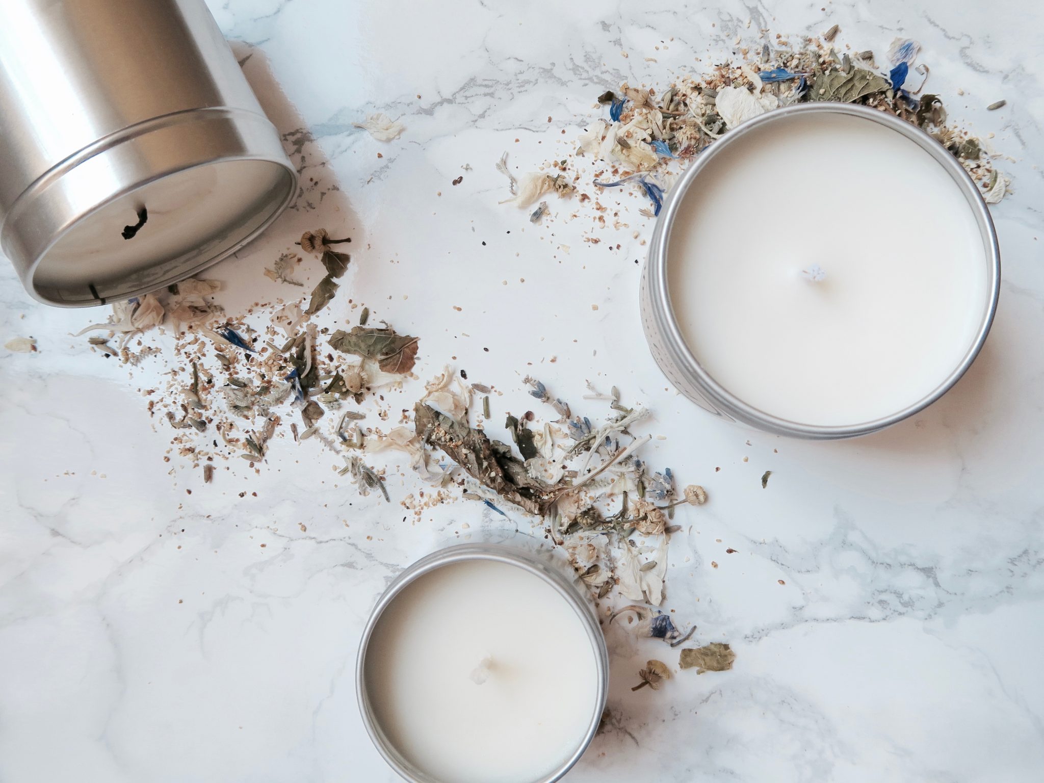 A Guide to Natural Candles & Brands in UK Curiously Conscious