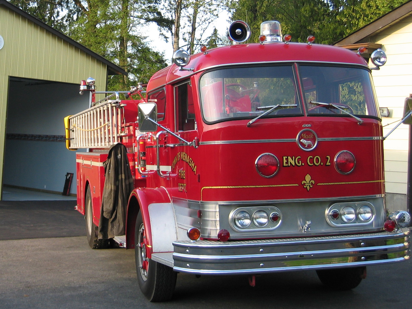 BB07 Mack C85F Rentals Picture & Movie Fire Trucks, Vintage 911