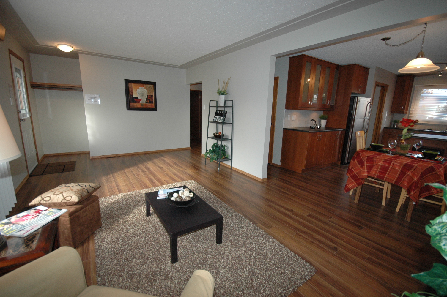 For SALE or RENT TO OWNBeautiful Renovated Home6212 89 Ave, Edmonton