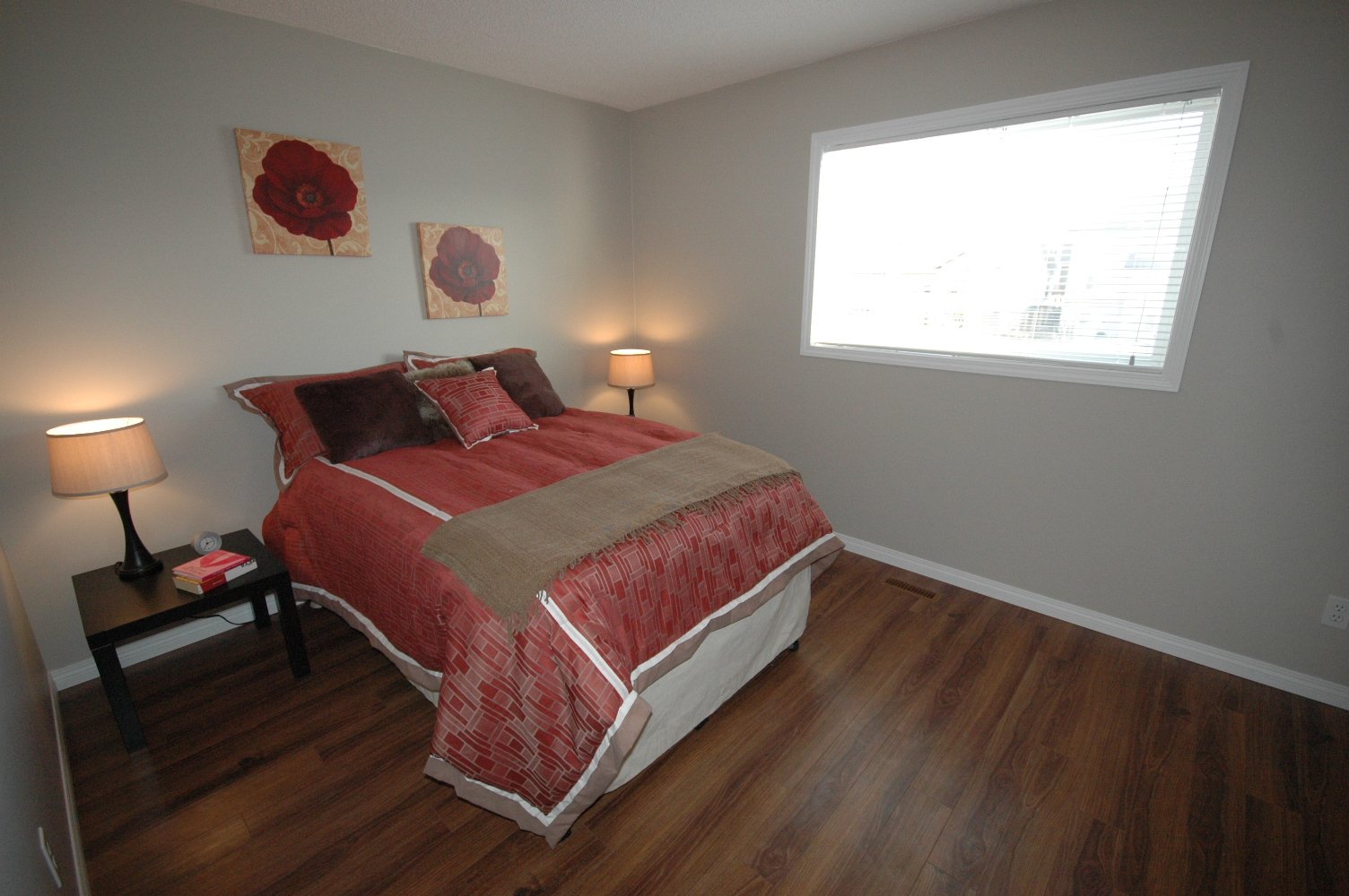 Sherwood Park 4bed Home For Sale or Rent to Own In Clover Bar