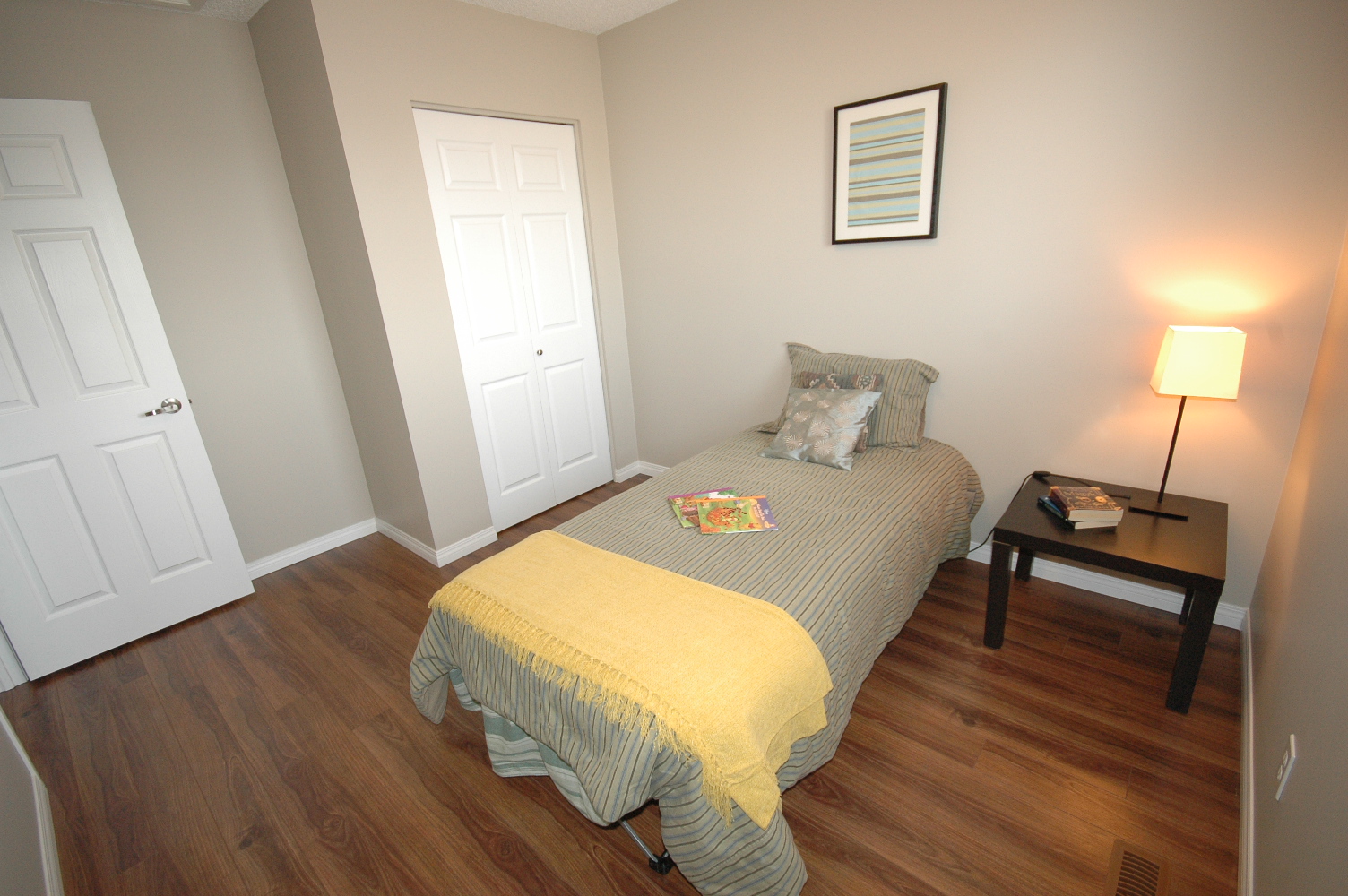 Sherwood Park 4bed Home For Sale or Rent to Own In Clover Bar