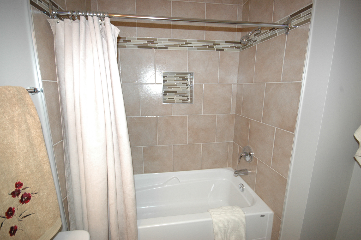 Sherwood Park 4bed Home For Sale or Rent to Own In Clover Bar