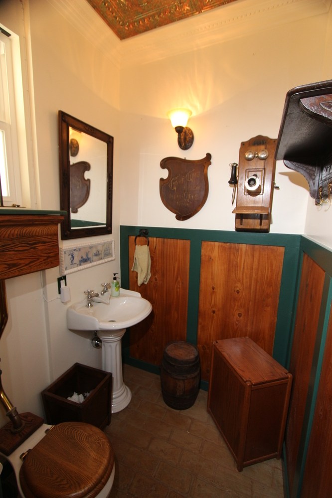 9183 Fox Dr, Cobb, Lake County, California 95426