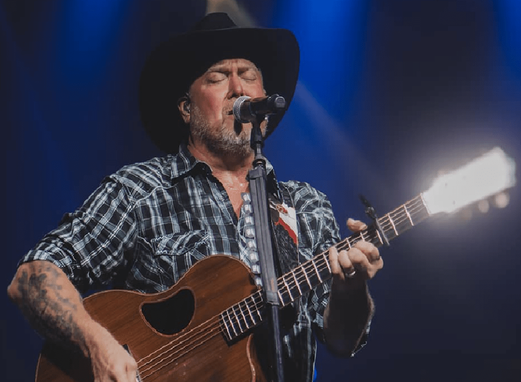 WIN TICKETS TO SEE TRACY LAWRENCE 92.3 WNPC