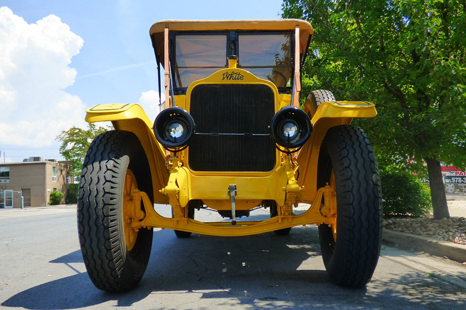 1925 Yellowstone Park Tour Bus on eBay 95 Octane