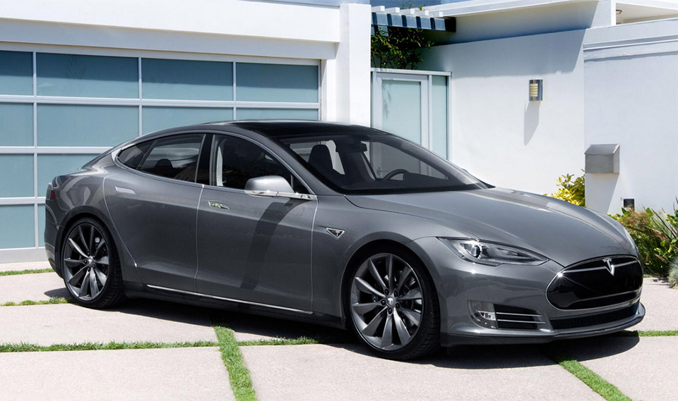 Tesla Model S Warranty Eight Years, Infinite Mileage