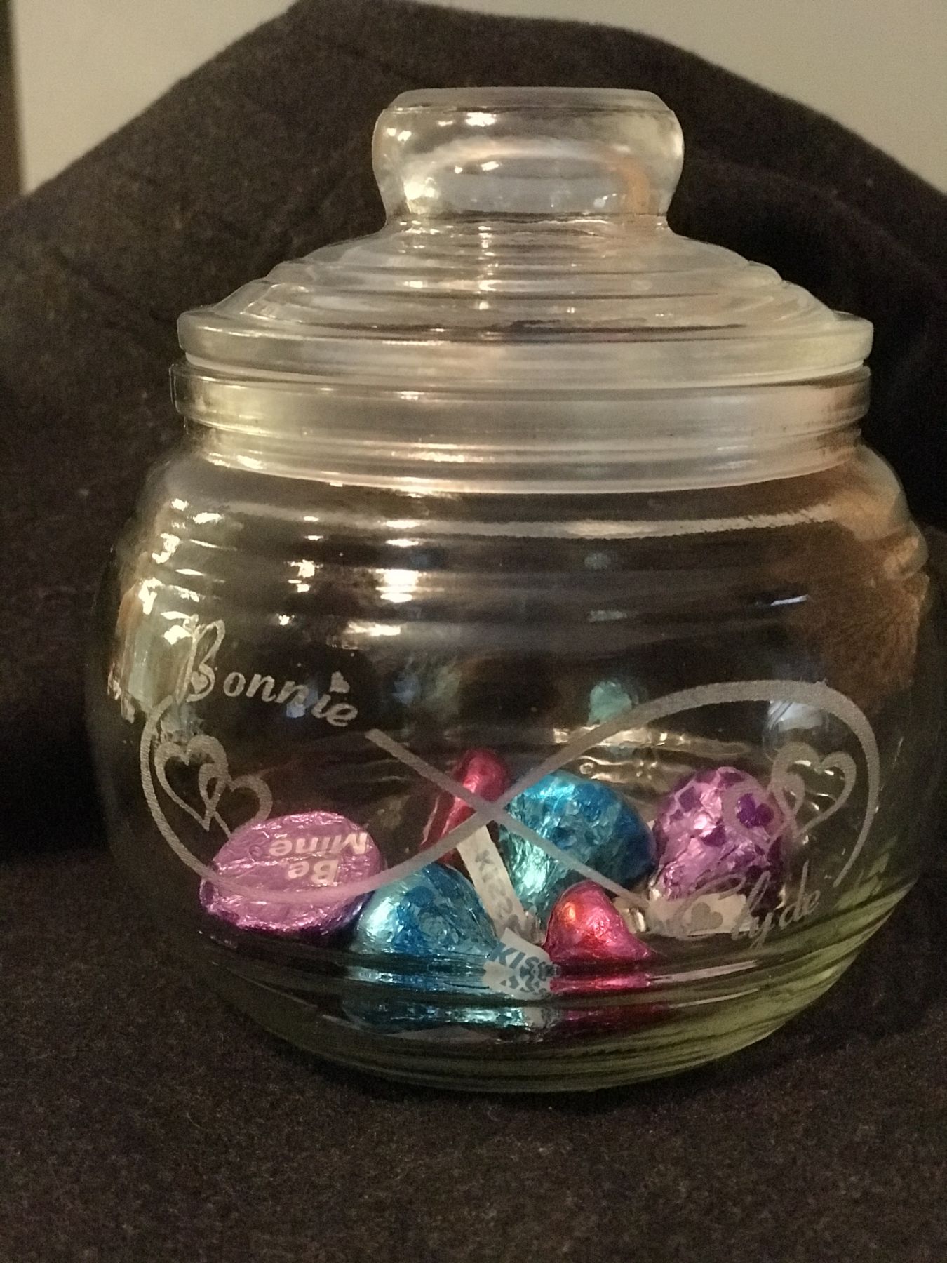 Personalized Jar With Lid (Round) 98 Bottlez