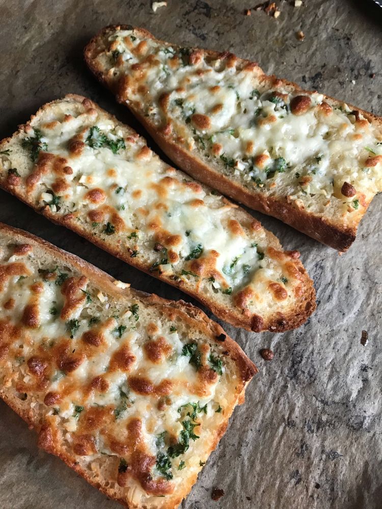 Best Garlic Bread 99easyrecipes