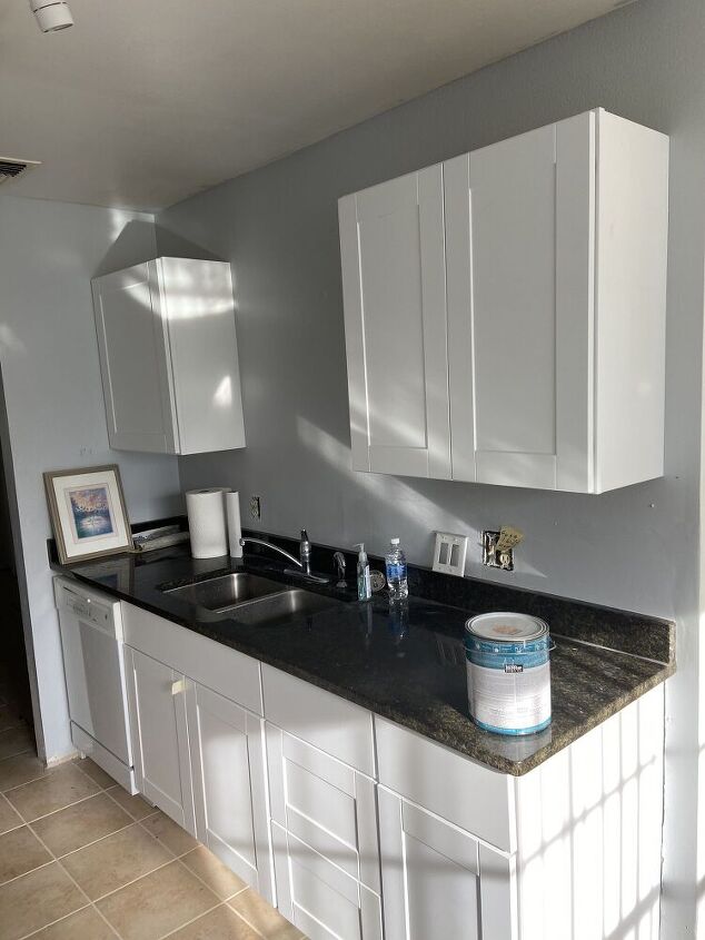 Installing Kitchen Backsplash Tile Using Adhesive Tile Mat 99easyrecipes