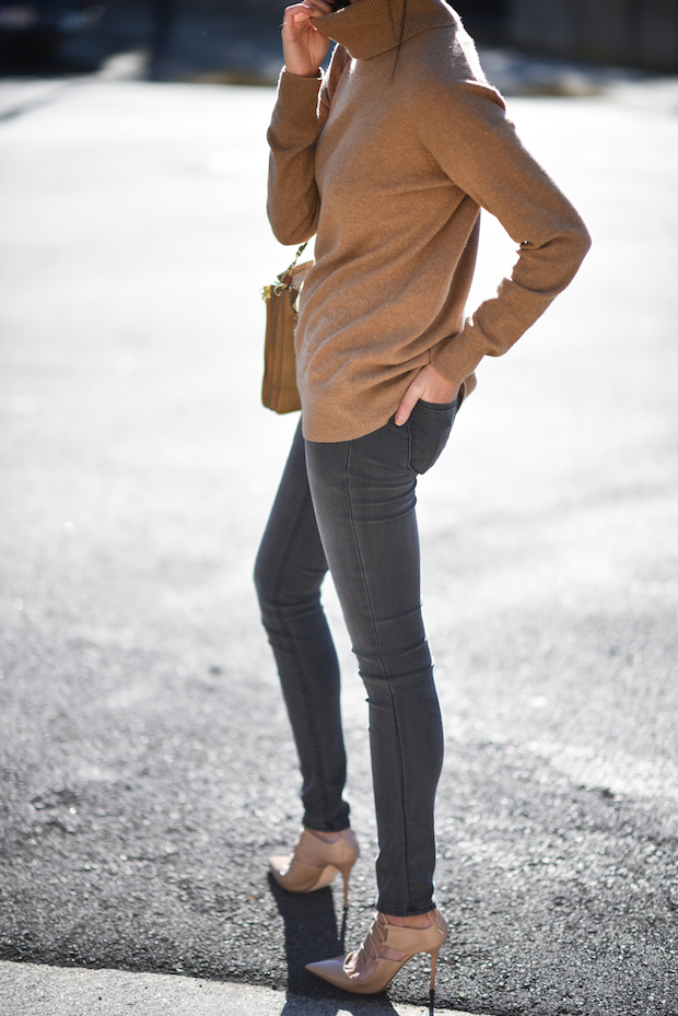 Gray & Khaki 9to5Chic Bloglovin’