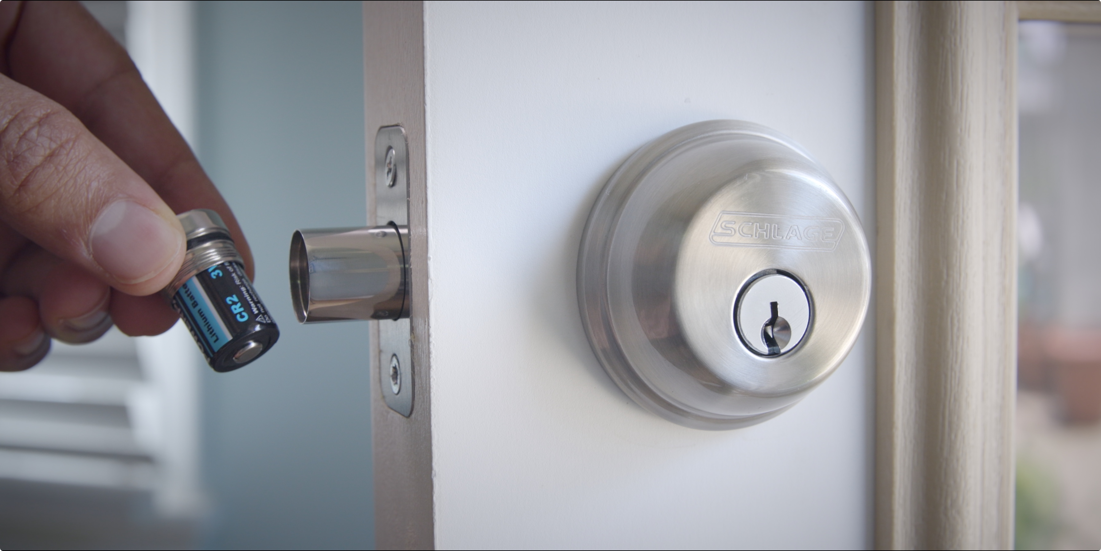 Handson Level Lock turns existing deadbolts into HomeKit smart locks