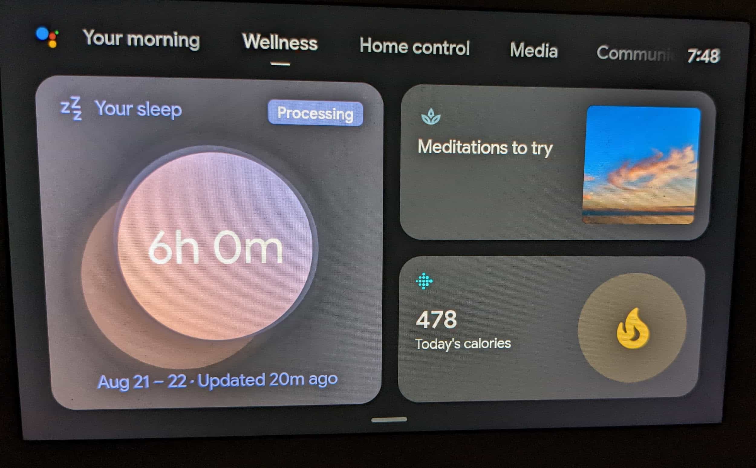 Nest Hub Fitbit homescreen