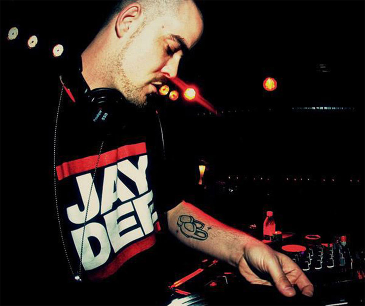 『DJ HOUSE SHOES Tribute to J Dilla in Japan』2018.01.27(SAT) at KOBE