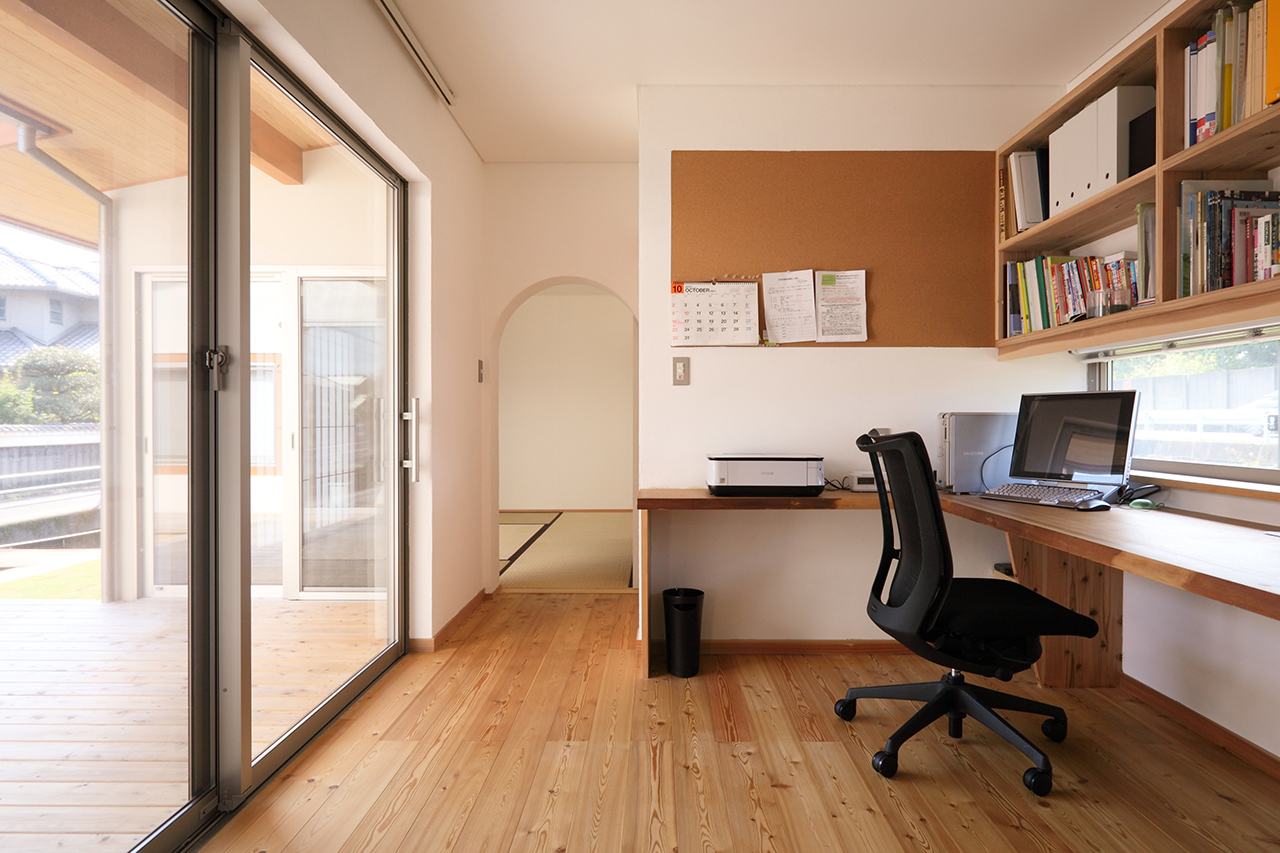 疏水の見える書斎のある家 アトリエ珠 ｜岡山の一級建築士事務所