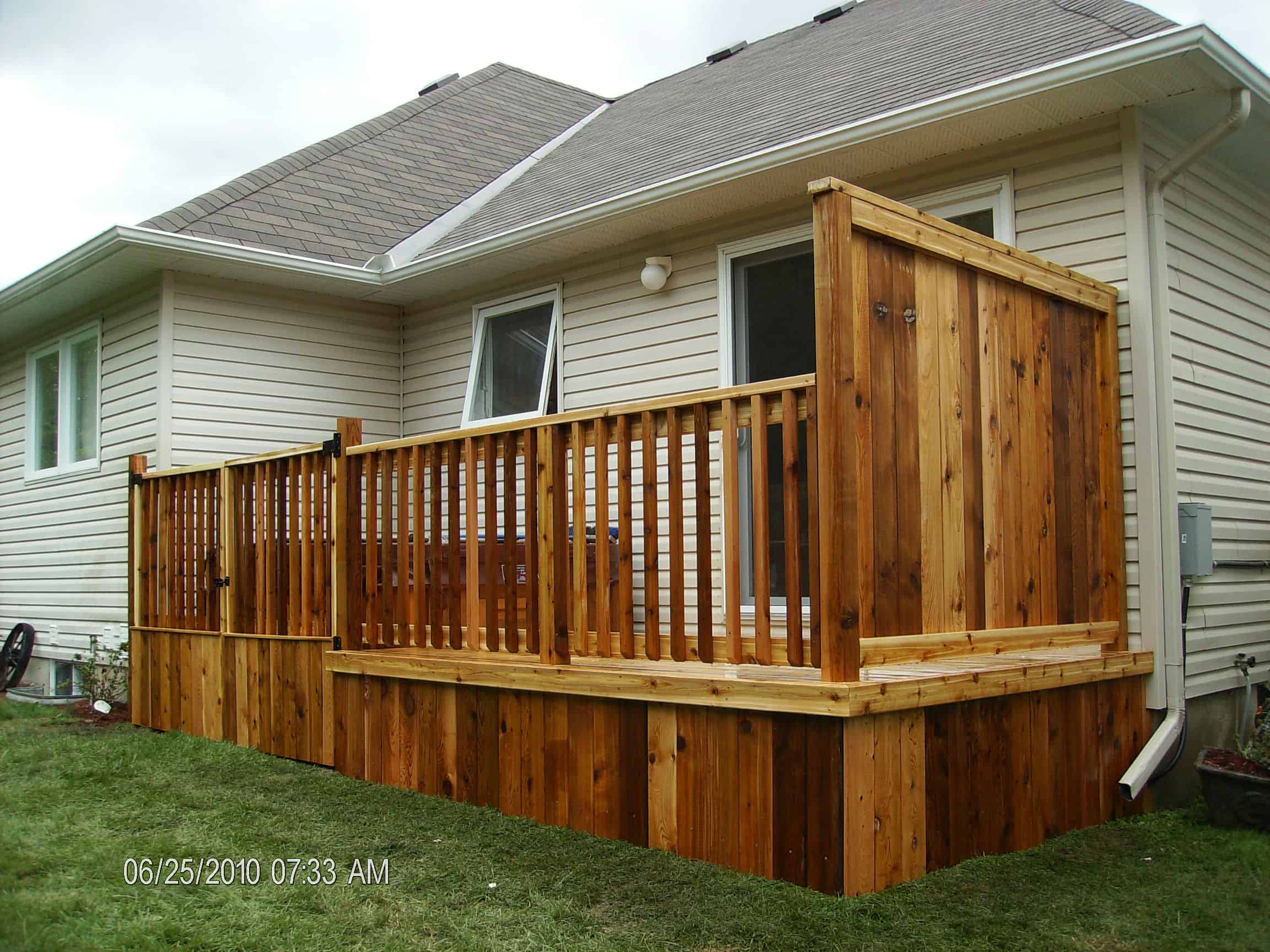 Ottawa Decks A&Z Interlock Design & Build
