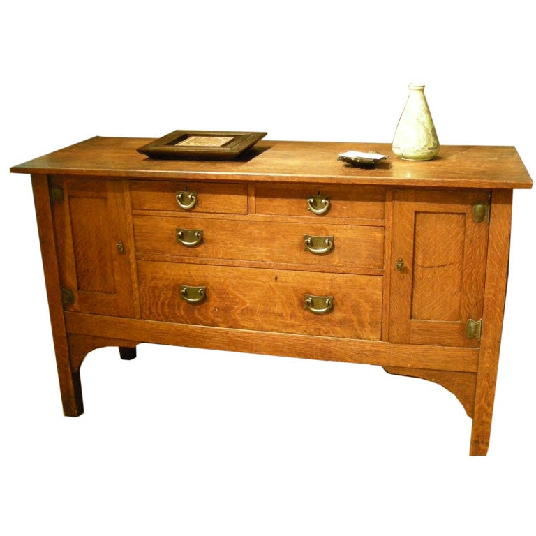 STICKLEY BROTHERS 'QUAINT FURNITURE COMPANY' SIDEBOARD IN OAK at