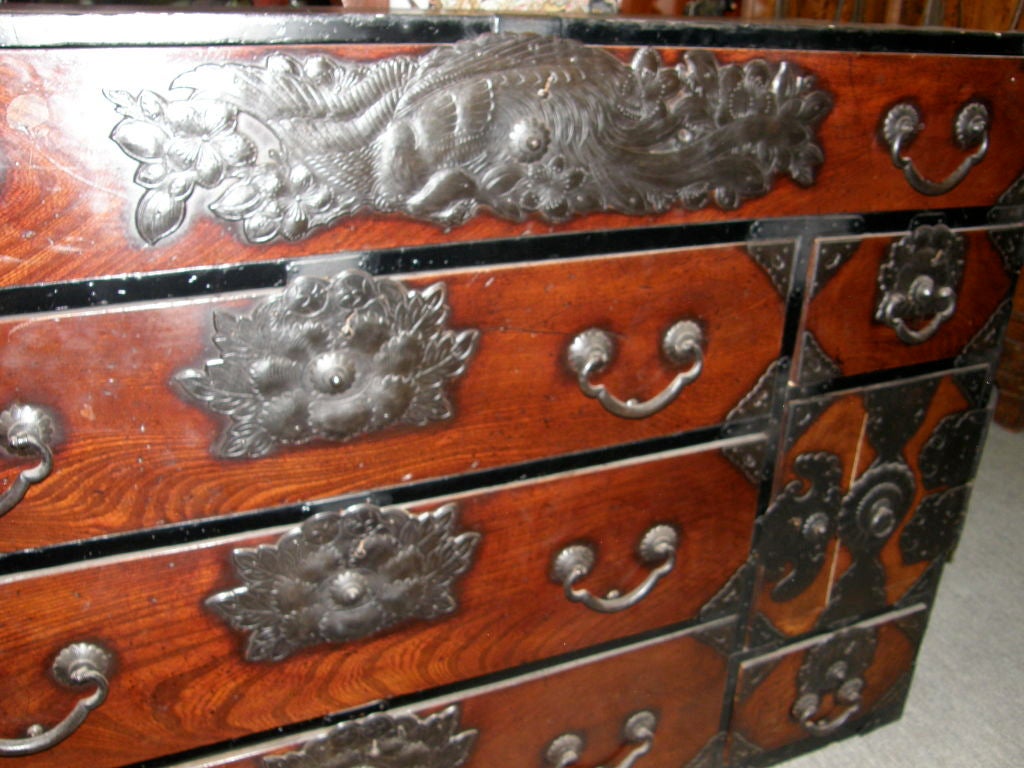 Antique Japanese Meiji period tansu chest of drawers dresser at 1stdibs