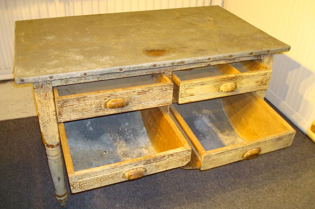 19THC ORIGINAL CREAM PAINTED BAKERS TABLE W/FOUR DRAWERS at 1stDibs