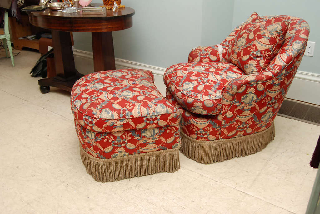 Victorian style chintz upholstered chair and ottoman . Estate of Dominick Dunne For Sale at