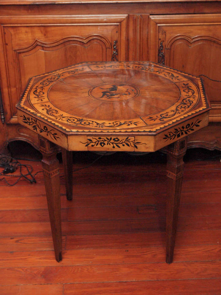 Italian Marquetry Inlaid Table at 1stDibs